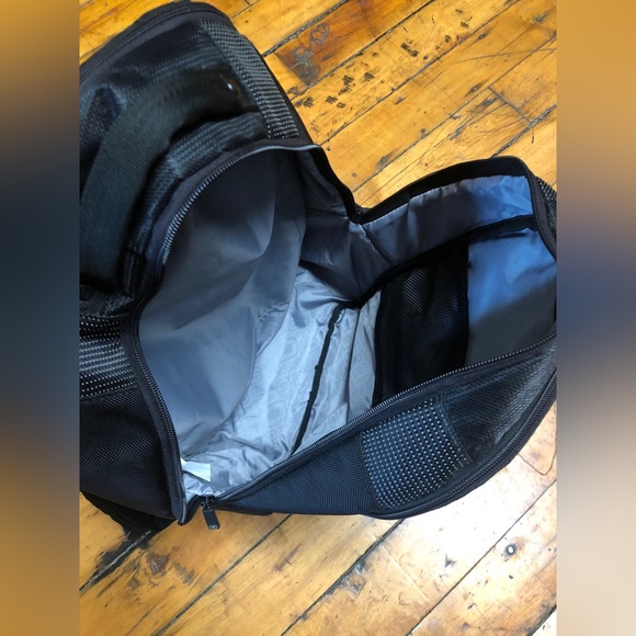 Ogio backpack laptop bag, Southern Comfort - Picture 7 of 10